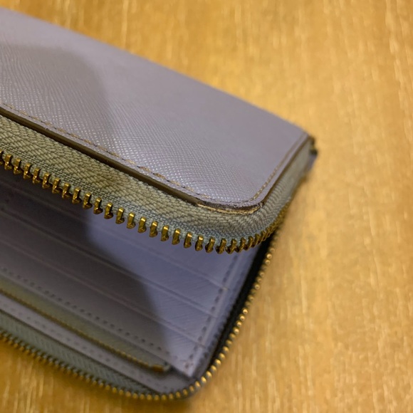 Tory Burch Robinson Zip Continental Wallet - Picture 10 of 16